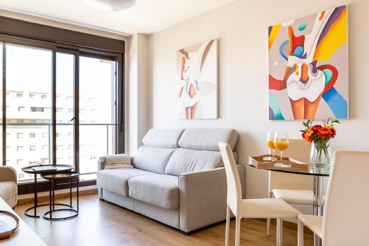 Pacifico Freshapartments Малага Екстериор снимка