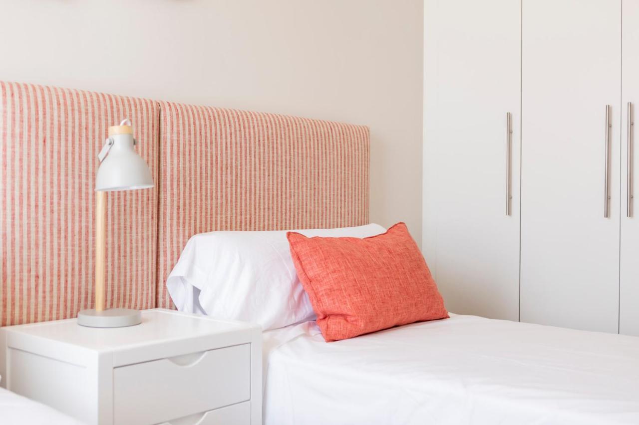 Pacifico Freshapartments Малага Екстериор снимка